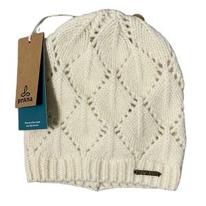 Prana Tawnie Cream Colored Wool Blend Beanie Hat N